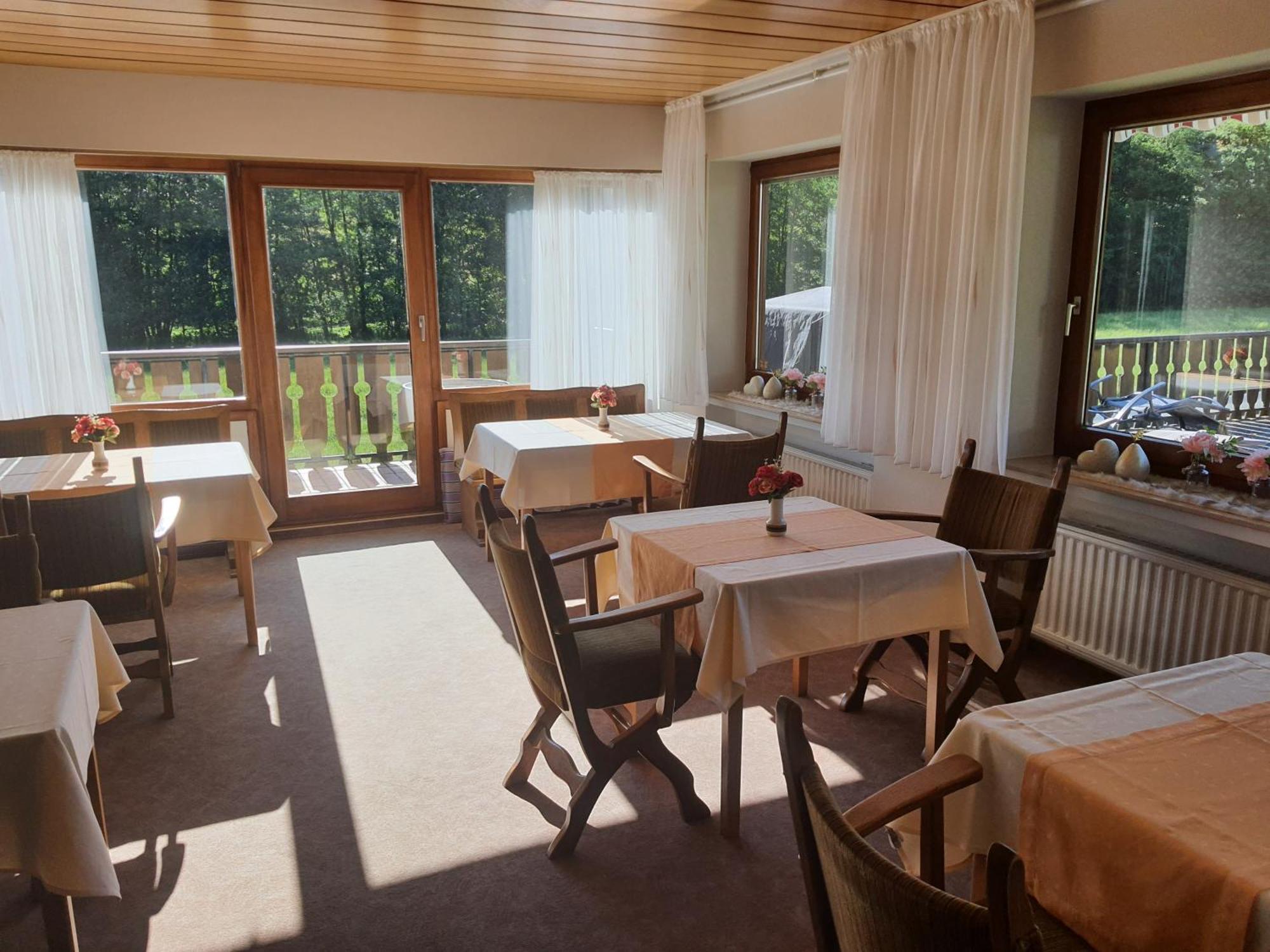 ווינטרברג Pension-Gaestehaus Waldhof מראה חיצוני תמונה